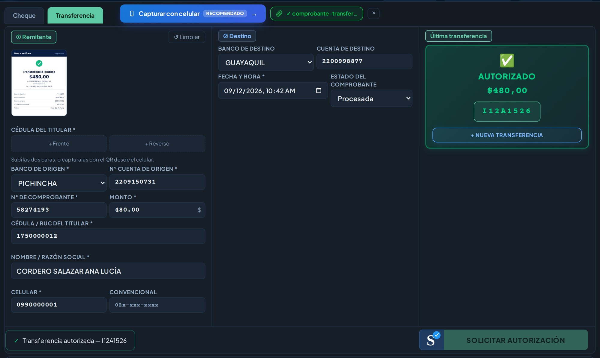 Plataforma web de Servicheck: formulario de transferencia con el comprobante adjunto y el código de autorización emitido — datos de demostración